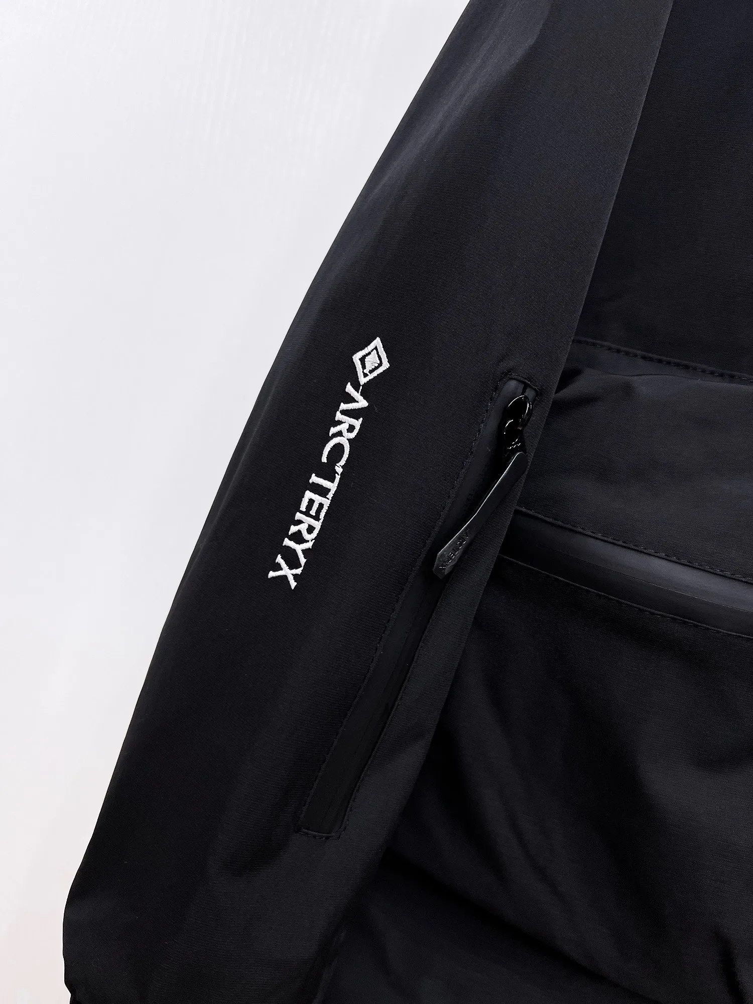Same Style， ， 2026 New Arrival ，Original Premium Breathable ， ， ， Quality。 ， Sizes：M～3XL，